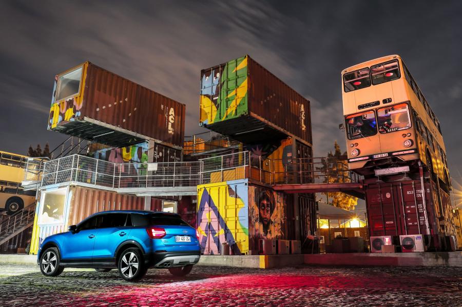  Audi Q2 TFSI Design 2016 года  (WW) (фото 16 из 16)